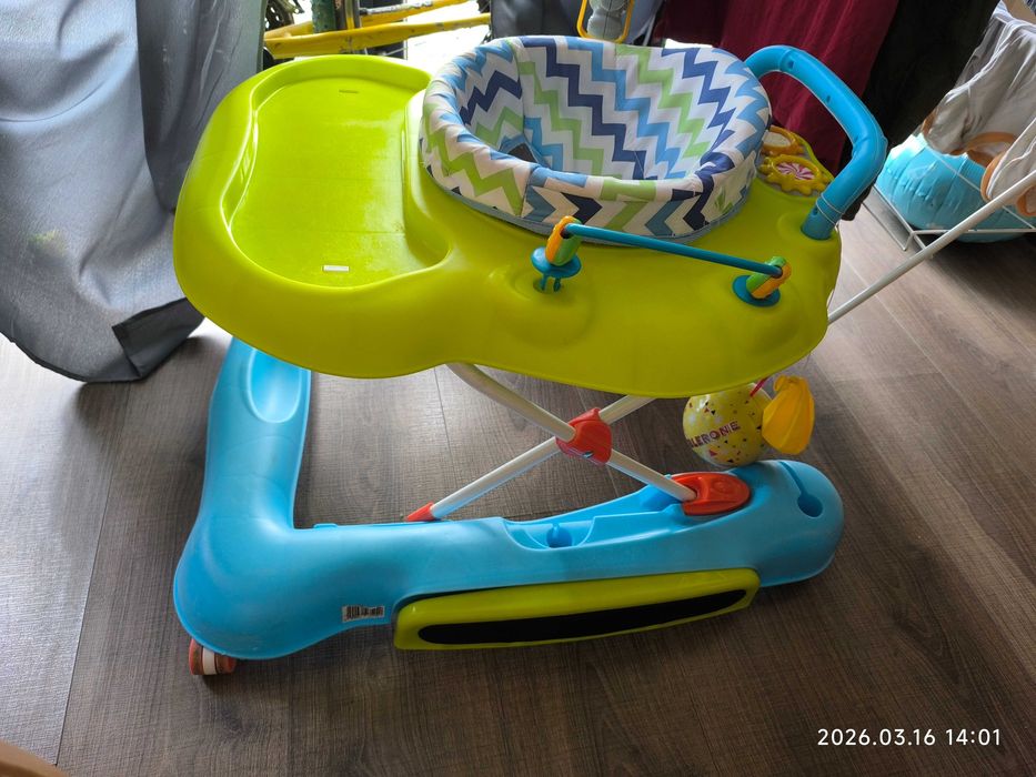 Паяк детска проходилка