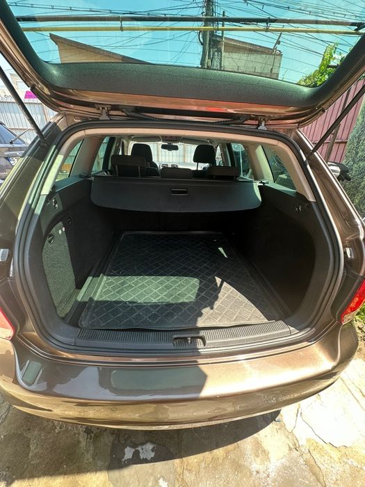 VOLKSWAGEN Golf 2012 — imagine 4
