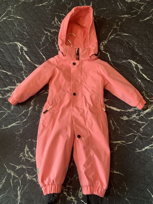 Продам комбинезон для девочки осень /весна