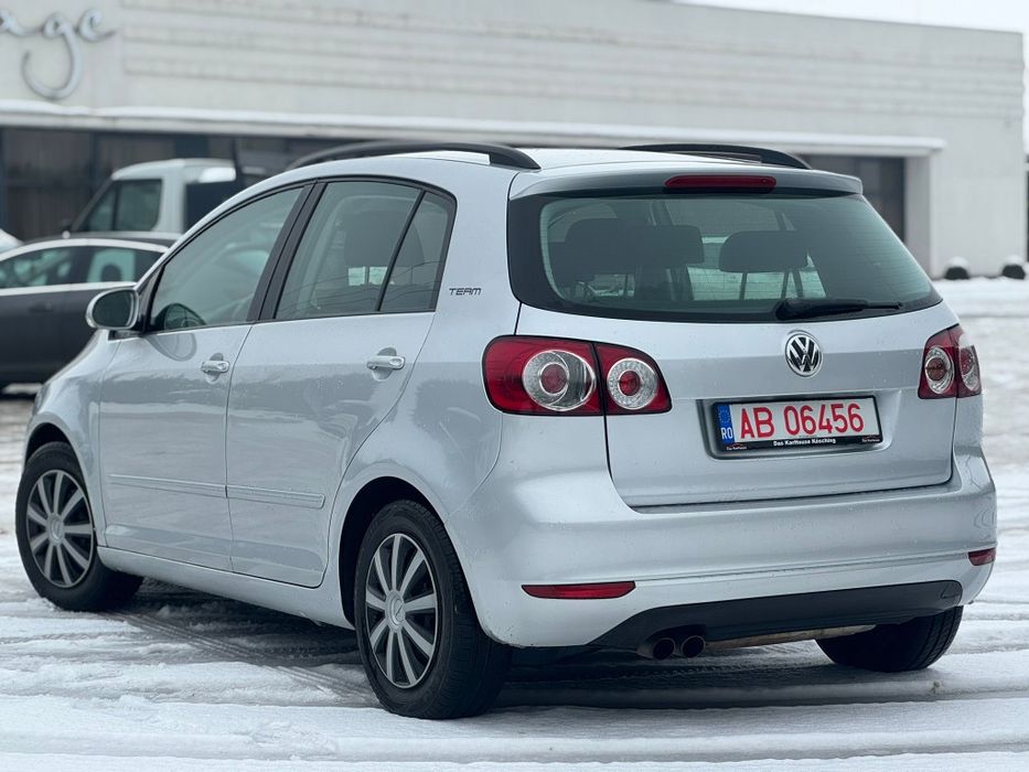 Vând Golf 6 Plus 2.0Diesel Euro 5