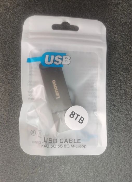 Usb fleshka Lenovo 8TBit