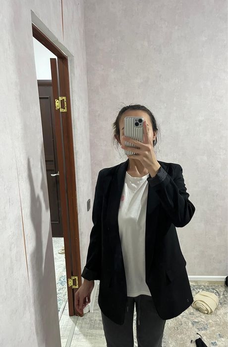 Продаются кофты женские