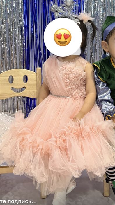 Продам детское платье