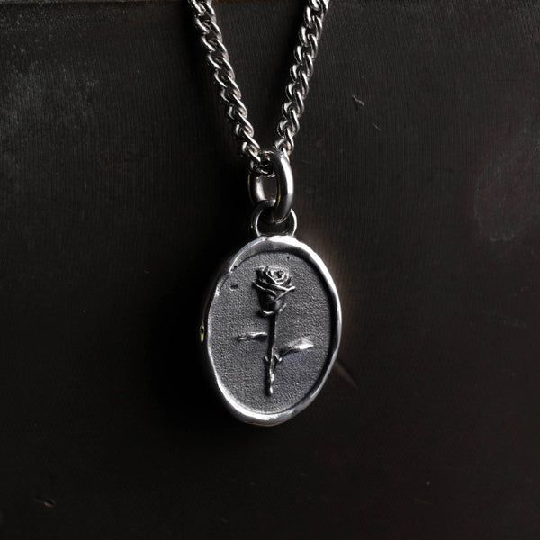 Сребърен медальон роза 925 | Арт висулка талисман „Memento Vivere“