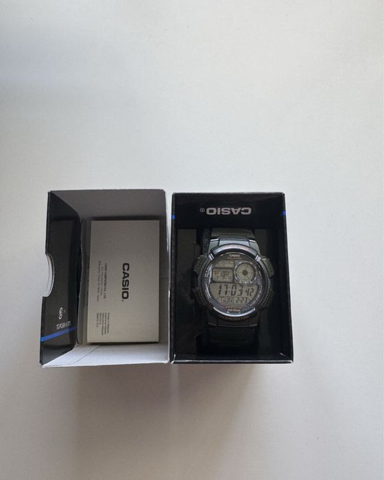 Vänd ceas Casio lluminator (ca nou)