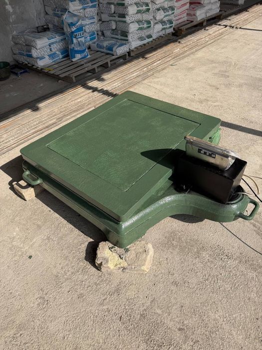 1 tonnalik elektronniy tarozi