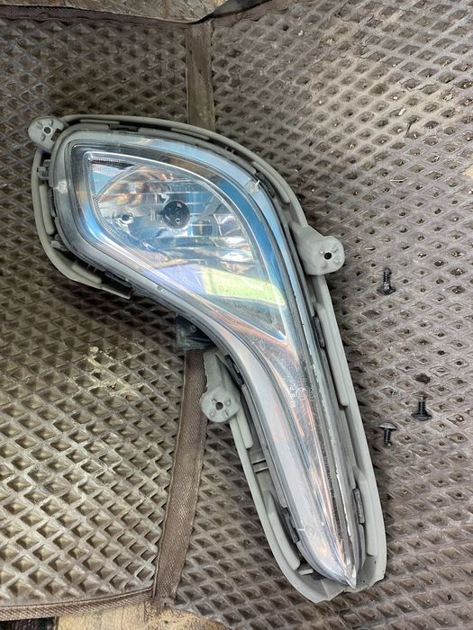 Xyundai туманка продам