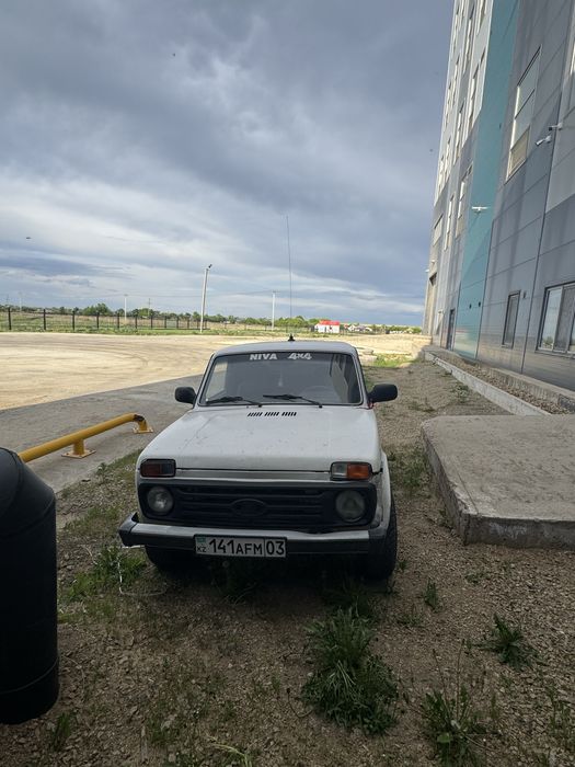 Продам ниву 2011 год