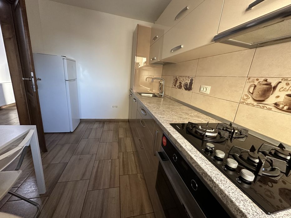 Inchiriez Garsoniera 1 mai langa Facultatea de Medicina