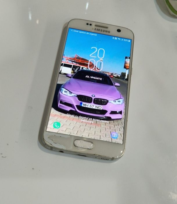Telefon Samsung s7 cu spatele fisurat
