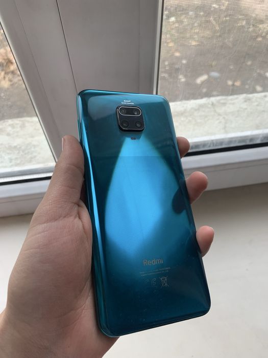 Продаю Xiaomi Redmi Note 9 Pro