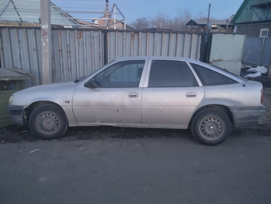 Продам Опель вектора