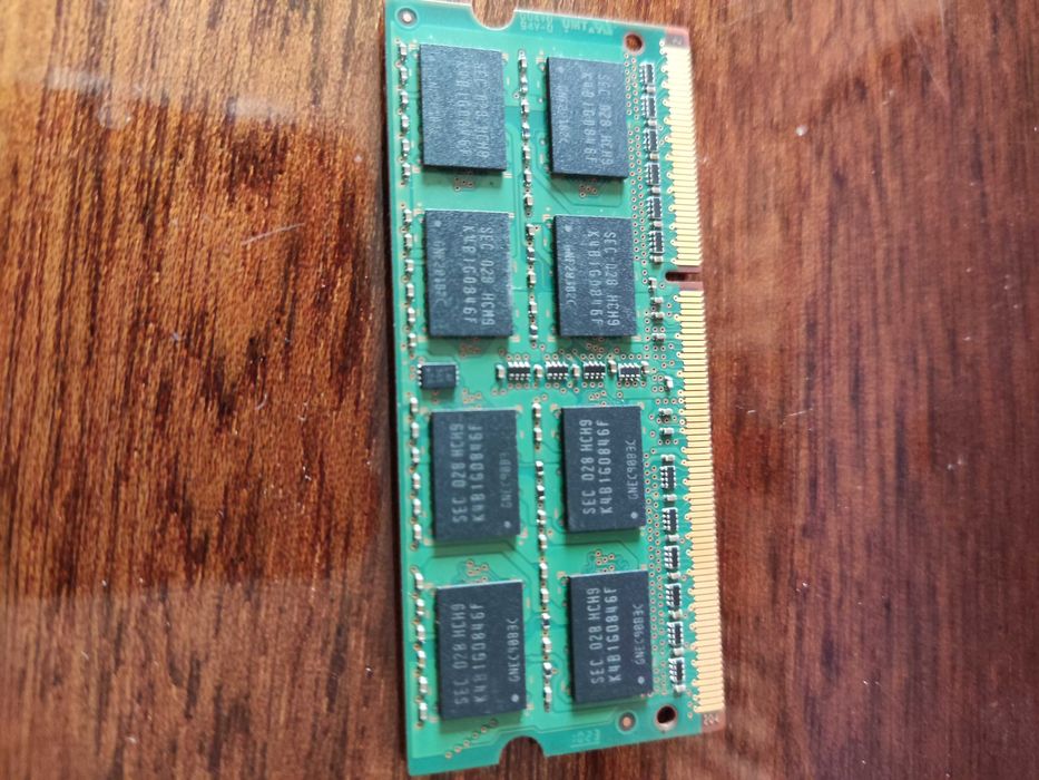 2GB RAM DDR3 за лаптоп