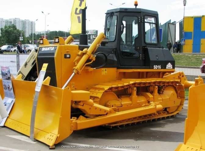 SHANTUI SD16 Бульдозер