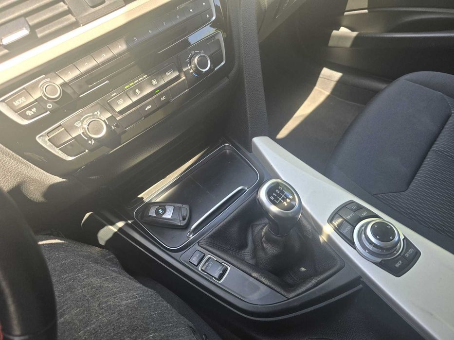 BMW 3 Series 2016 — imagine 5