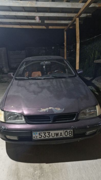 Машина Карина е 1992