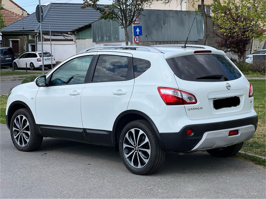 Nissan Qashqai 1.6 DCI 130CP 4x4 Pano Camere 360’