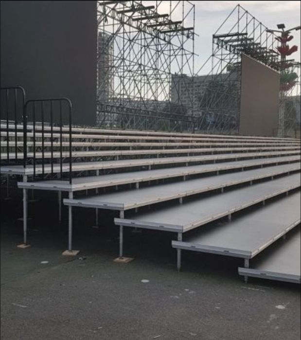 Аренда Сцена,сахна,подиум,лэд экран монитор,светотехника.Сценические к