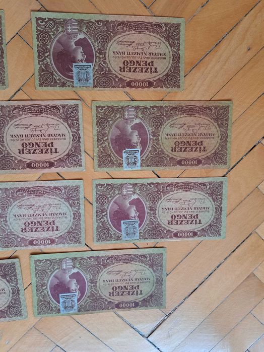 10 Bancnote 10000 Pengo