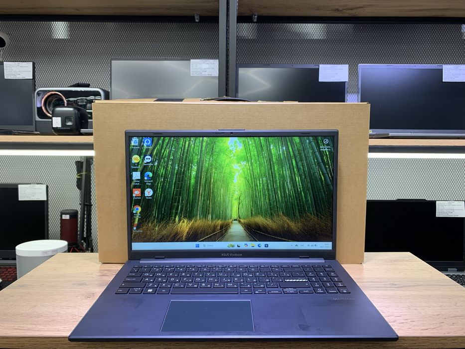 Ноутбук Asus VivoBook, AMD Ryzen 5-7520U/16GB/SSD512GB, 1318/A10