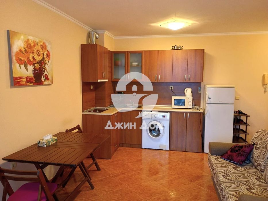 Продава се Едностаен апартамент в Свети Влас - 44 кв.м за 748 €/кв.м - Снимка #2