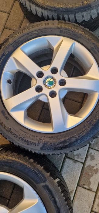 Jante aliaj +Cauciucuri de iarna R16