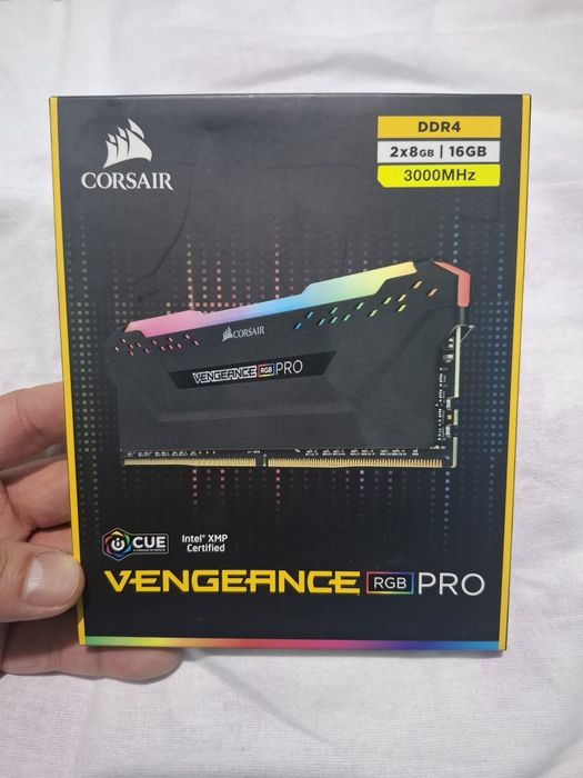 Corsair Vengeance RGB PRO 16gb ,3000mhz