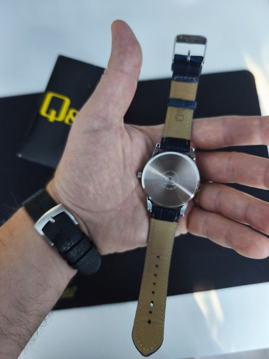 Ceas Q&Q Quartz Moonphase – Nou, nepurtat, cu cutie originală