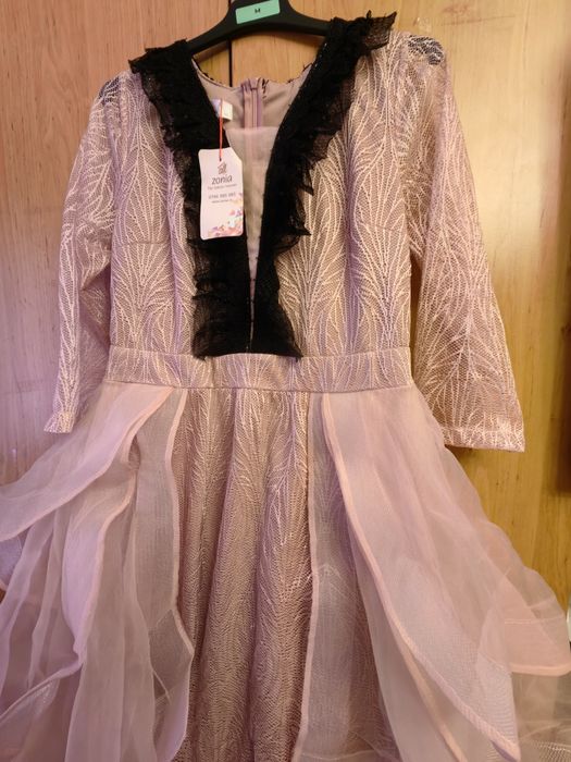 Rochie cu trena nouă zonia