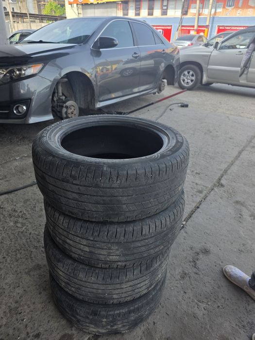 Автошины 215/55/17