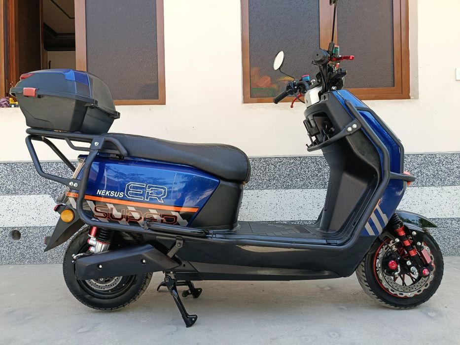 Skuter Neksus dugali