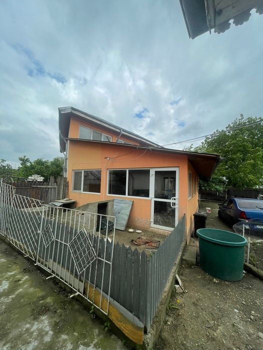 Proprietate deosebita in comuna Cimpeneanca, Vrancea