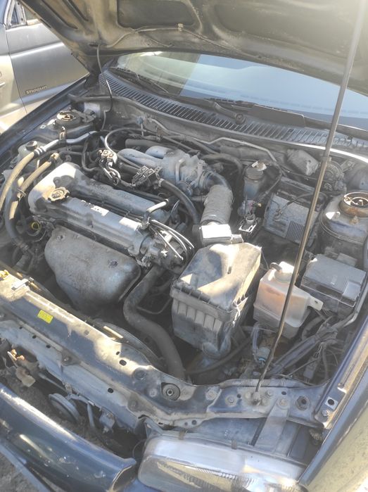 Мазда 323 бензин на части