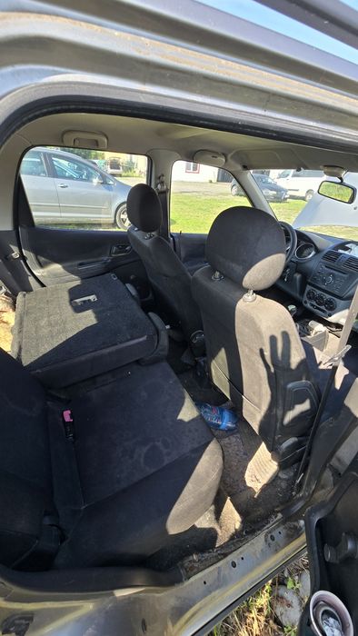 Dezmembrez Suzuki Ignis II DDIS