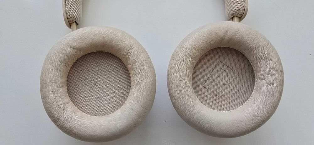 Продавам оригинални слушалки Bang & Olufsen Beoplay HX
