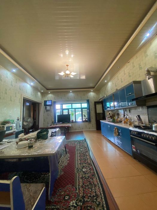 Иккита оилага 5,4 сотихлик тайёр катта 2 к,аватли Евроуй Кибрайда соти