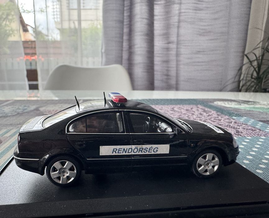 Macheta rara Skoda Superb Mk1 politia Maghiara Rendorseg