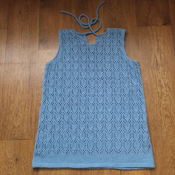 Летний вязаный топ