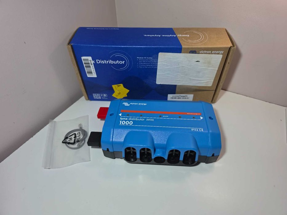 Distributor energie Victron Lynx 1000 M10 DC Busbar