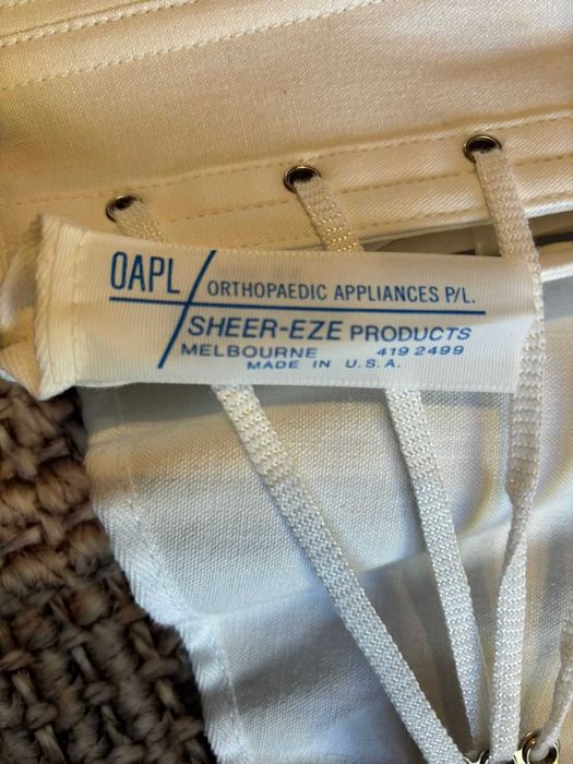 Ортопедический корсет для спины