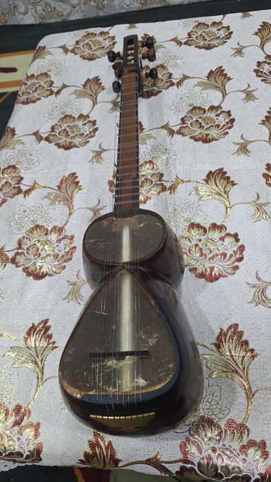 Tor sotiladi ovozi jarangdor