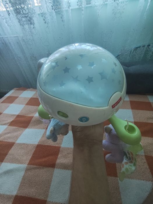 Carusel muzical pentru pătuț Fisher-Price – Stare perfectă de funcționare