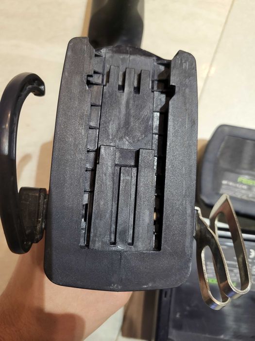 Винтоверт за гипсокартон Festool DWC 18-4500 с батерия и зарядно.