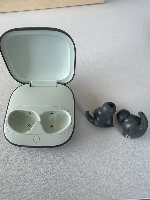 Apple Beats Fit Pro 1st gen