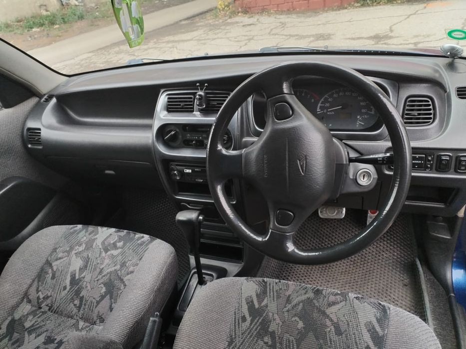 Toyota Duet / Daihatsu Storia