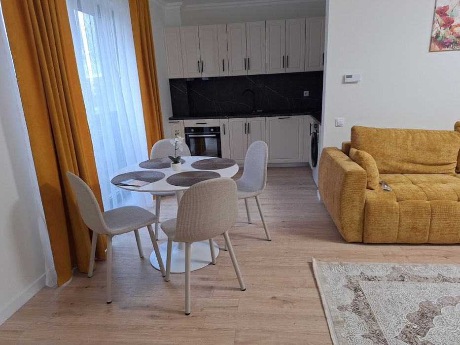 Închiriez apartament  2 cam  Marasti str. Dionisie Roman n r 3