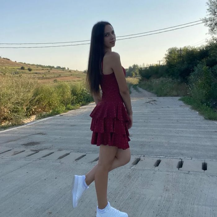 Rochie  purtată o singura dată