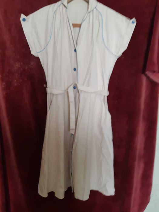 Rochie tercot incheiata in nasturi