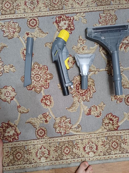 Продам пылесос Karcher Puzzi 10/1