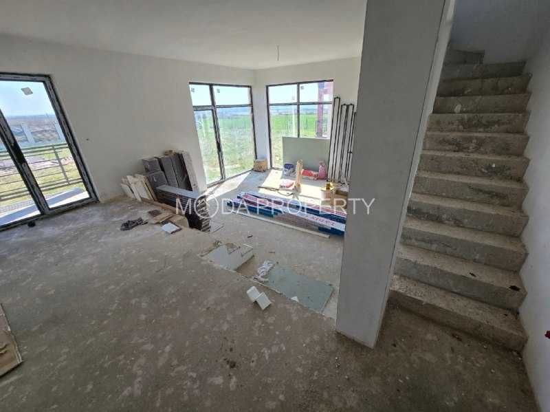 Продава се Къща в с. Кошарица, Област Бургас - 110 кв.м за 928 €/кв.м - Снимка #6